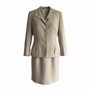 Vintage Duchess Royal Pure Silk Skirt Suit Set Beige Bow Detail Small